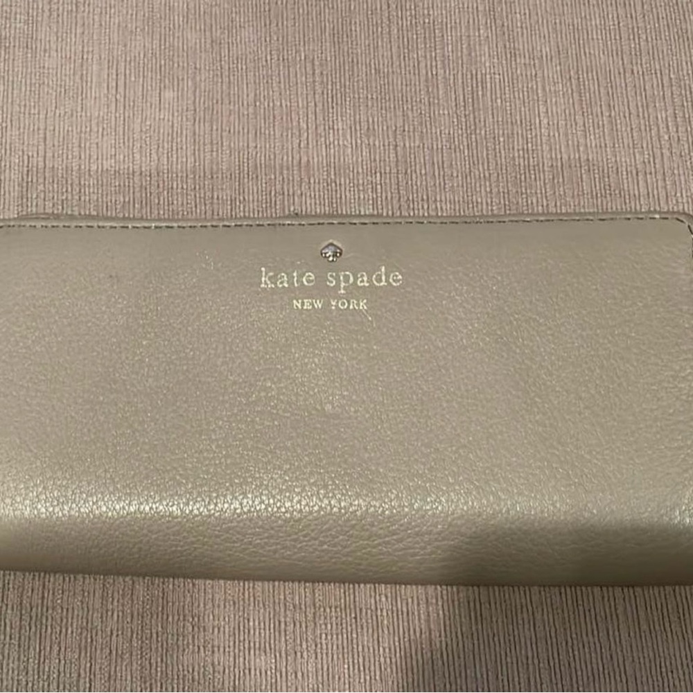 Kate Spade leather tan wallet
